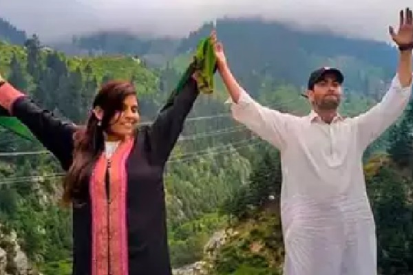 Married Indian Woman Anju Marries Facebook Friend In Pakistan