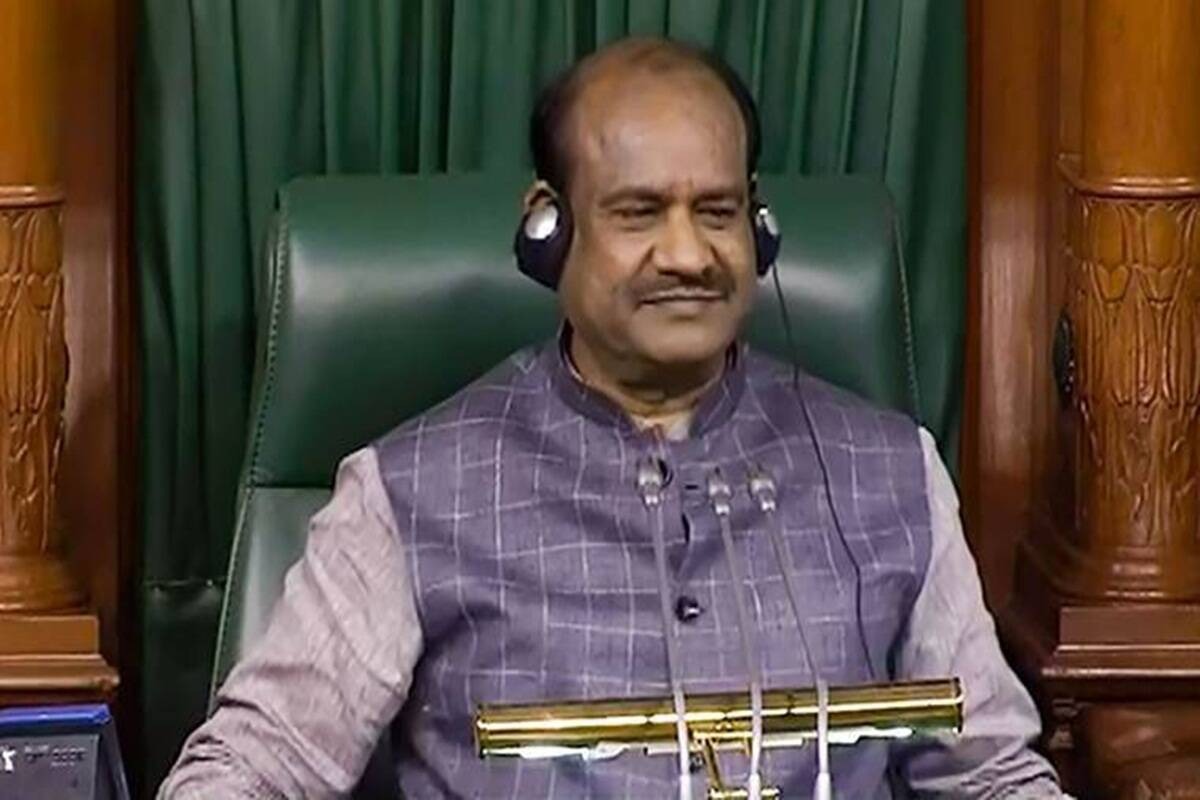 Lok Sabha speaker accepts no confidence motion
