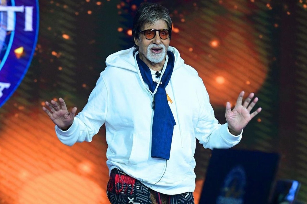 Big B trolled for his old ‘lingerie’ tweet; netizens say ‘Ask this in KBC’
