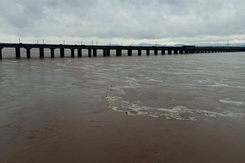 Traffic between Telangana, Chhattisgarh suspended due to floods