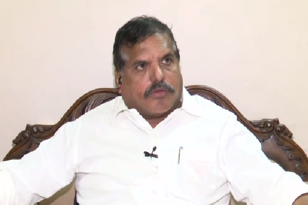 Botsa reacts on AP BJP Chief Purandeswari remarks 