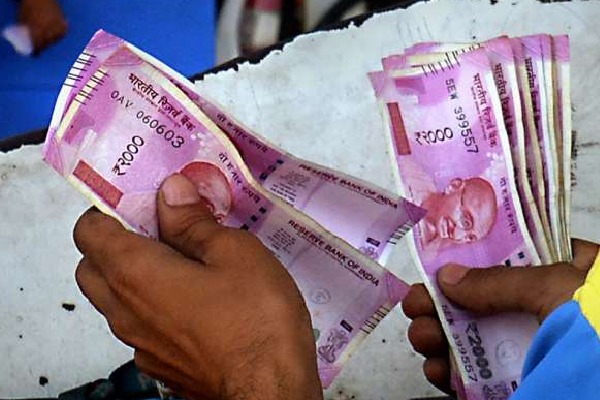 Rs 2000 notes denomination valuing Rs 314 lakh crore returned to banks RBI