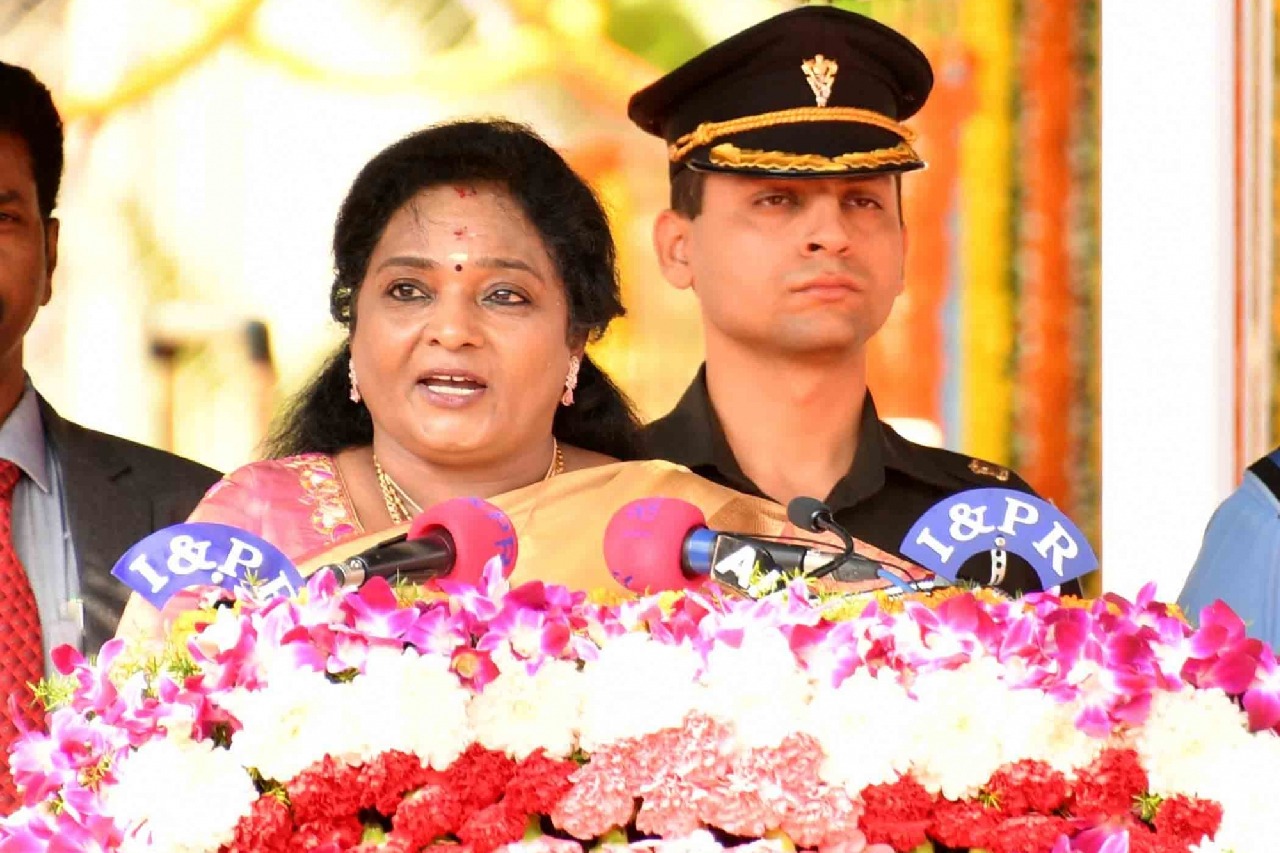 Governer tamilisai asked clarification from telangana govt about RTC Bill