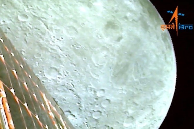 First video of Chandrayaan 3 meeting the Moon 