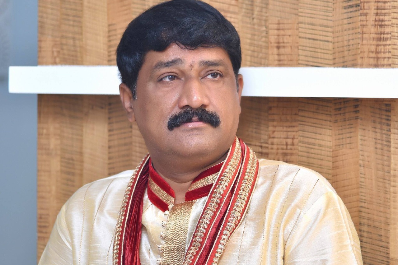 Ganta Srinivasarao demands CBI probe on Angallu incident 