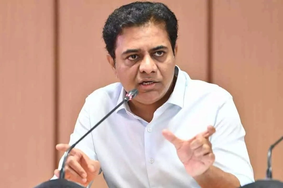Telangana Minister KTR fires on Bandi Sanjay comments in parliment