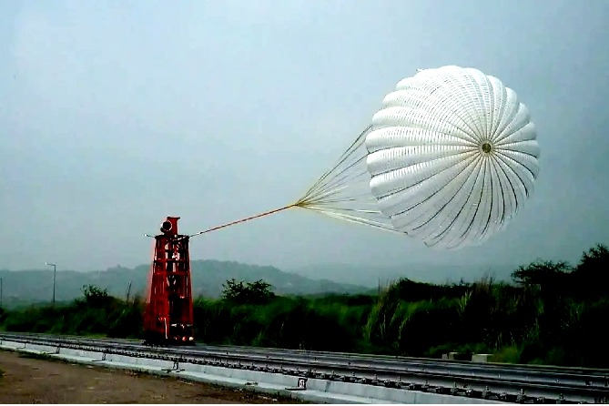 Gaganyaan Mission: Gaganyaan Mission: ISRO Conducts Drogue Parachute ...