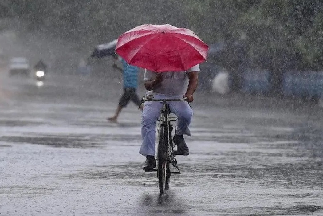 Weather in AP And Telangana on12 august 2023 monsoon updates