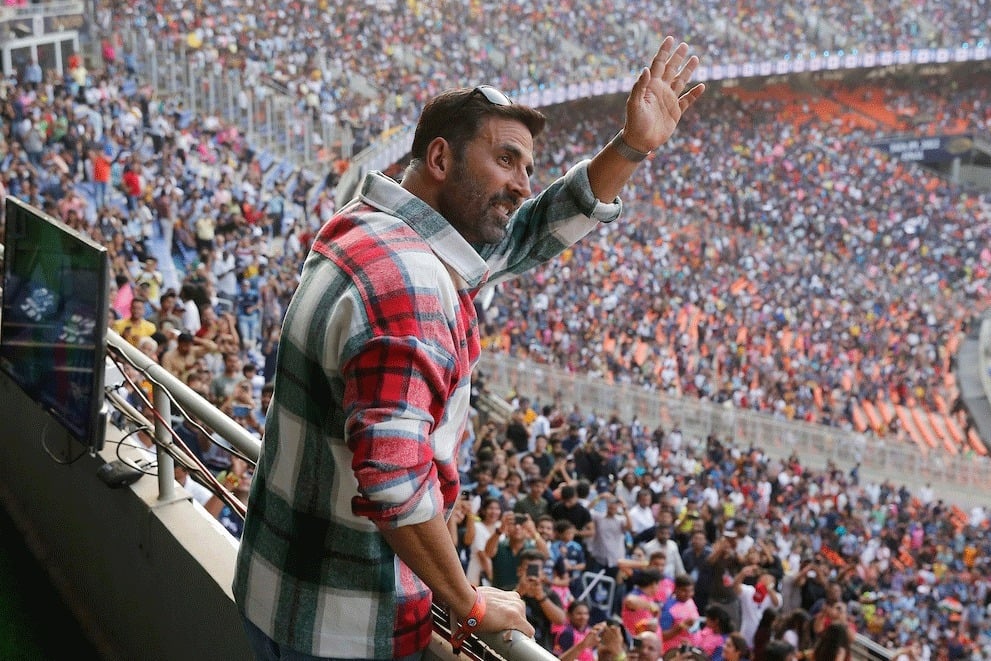 How Akshay Kumar Terminated Lucrative Contract To Save Delhi IPL Franchise Book Reveals