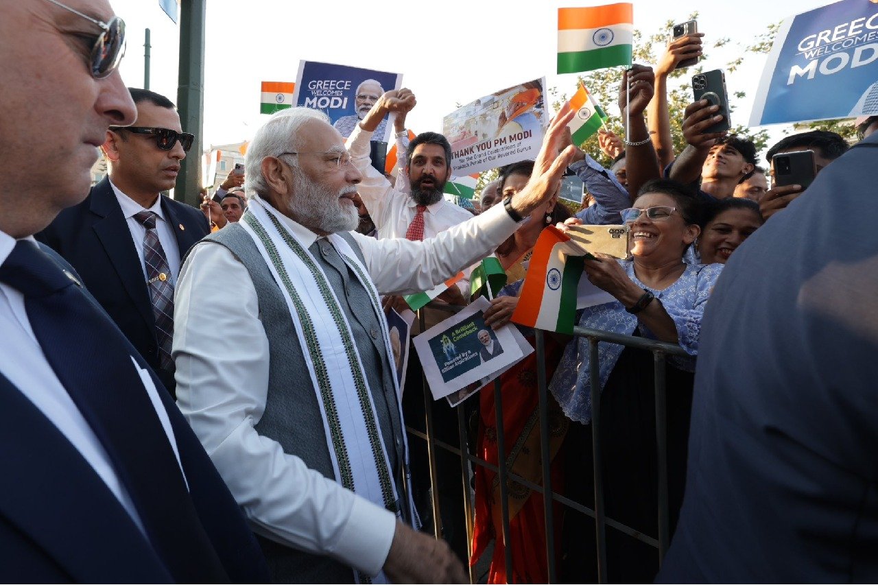 PM Modi gets grand welcome in Athens 