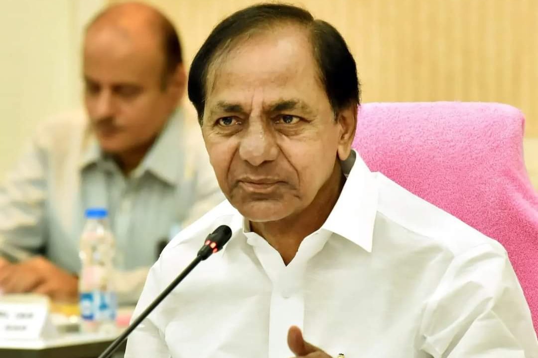 KCR to hold a meeting with Khammam district BRS leaders this evening