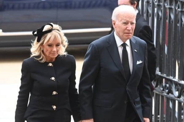 US president Joe Biden wife Jill Biden tests positive for Corona