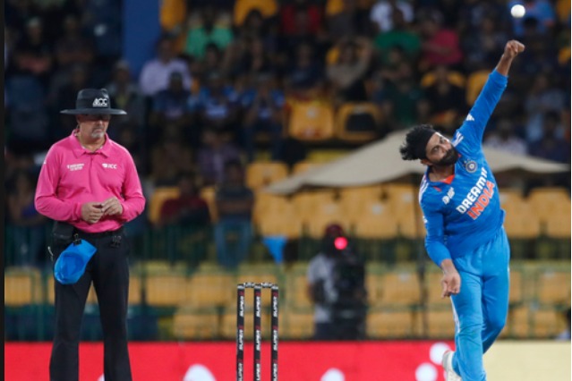 Asia Cup: Bowlers help India defend small total, end Lanka's 13-ODI win streak; seal spot in final
