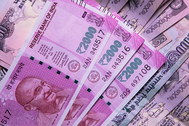 Amazon decides not to take Rs 2000 notes