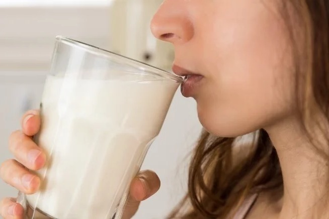 Drinking milk may be harming your health secretly Full report