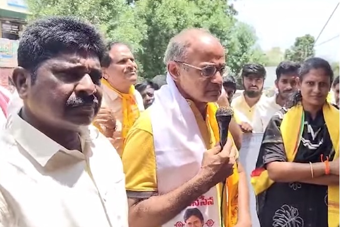 Nandamuri Ramakrishna participated Hunger strike in Gannavaram