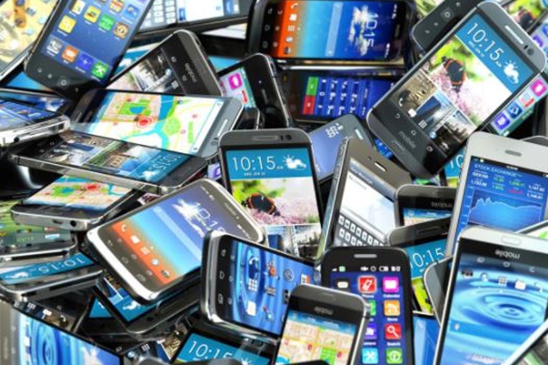 Over One Crore Worth Mobile Phones Theft