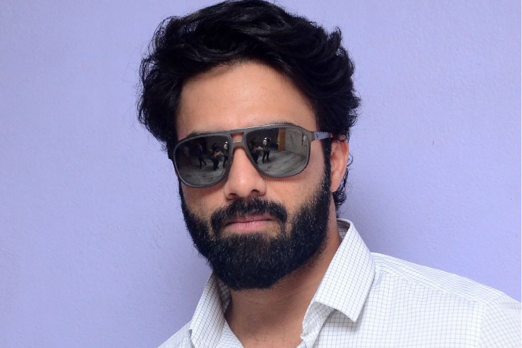 Narcotics Bureau searches in Actor Navdeep home