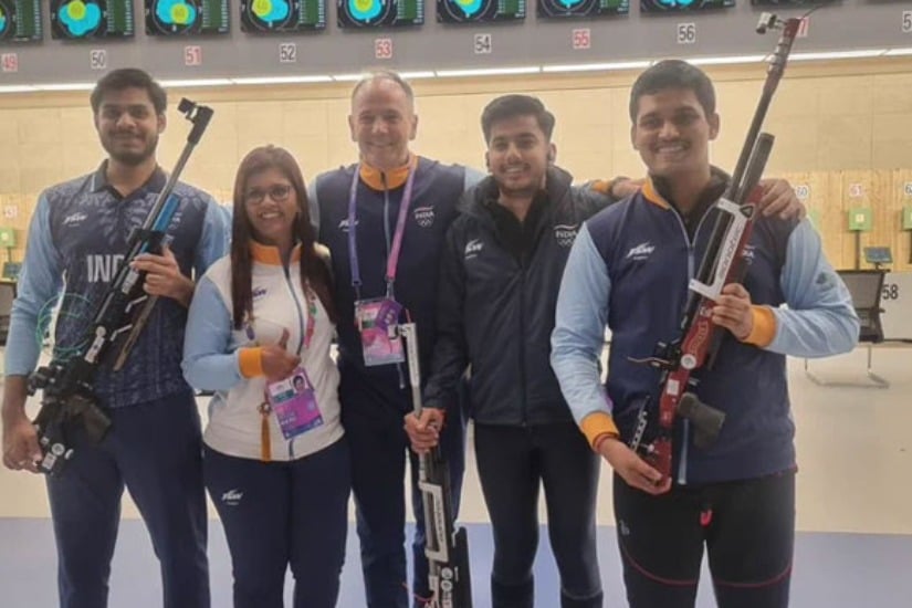 Shooters win first Gold for India with world record in 10m Air Rifle team event