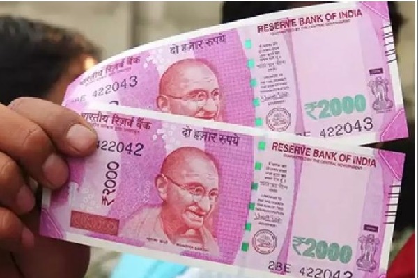 2k Note not accepting in buses and in market