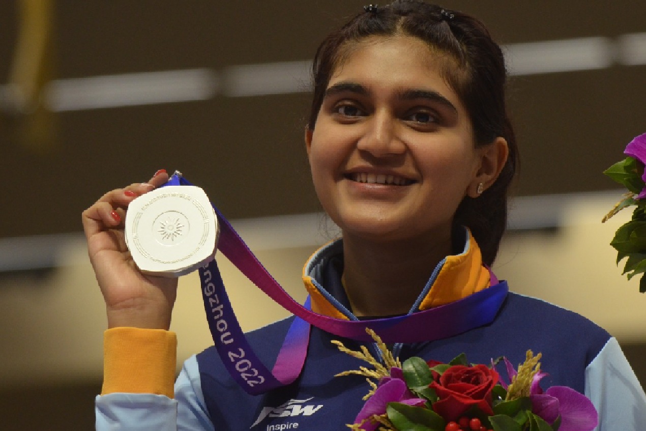 Hyderabad young Shooter Esha sigh bangs another 2 mrdals in Asiad