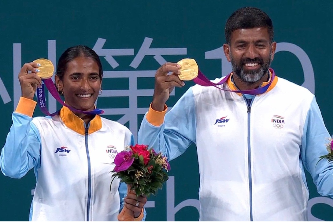 Bopanna and Rutuja wins Asian Games Tennis mixed doubles gold for India