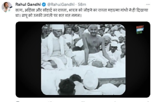 Kharge, Rahul pay tributes to Mahatma Gandhi on his birth anniversary