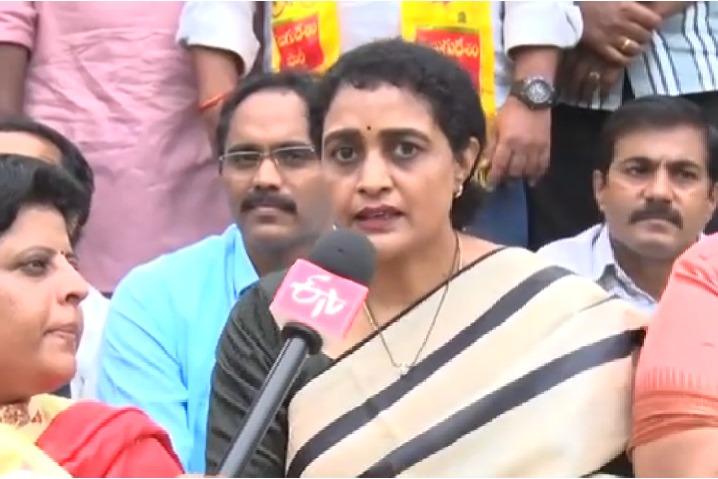 Nandamuri Suhasini takes hunger strike in Hyderabad