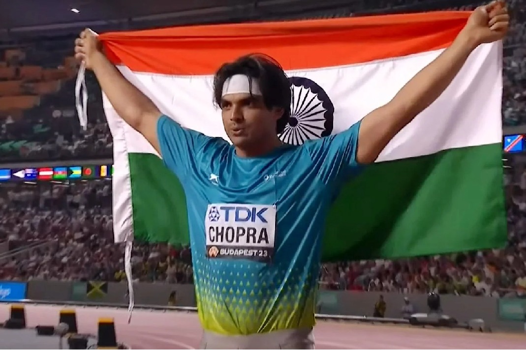 Neeraj Chopra Takes Stunning Catch To Prevent Indian Flag From Falling On Ground After Asian Games Gold