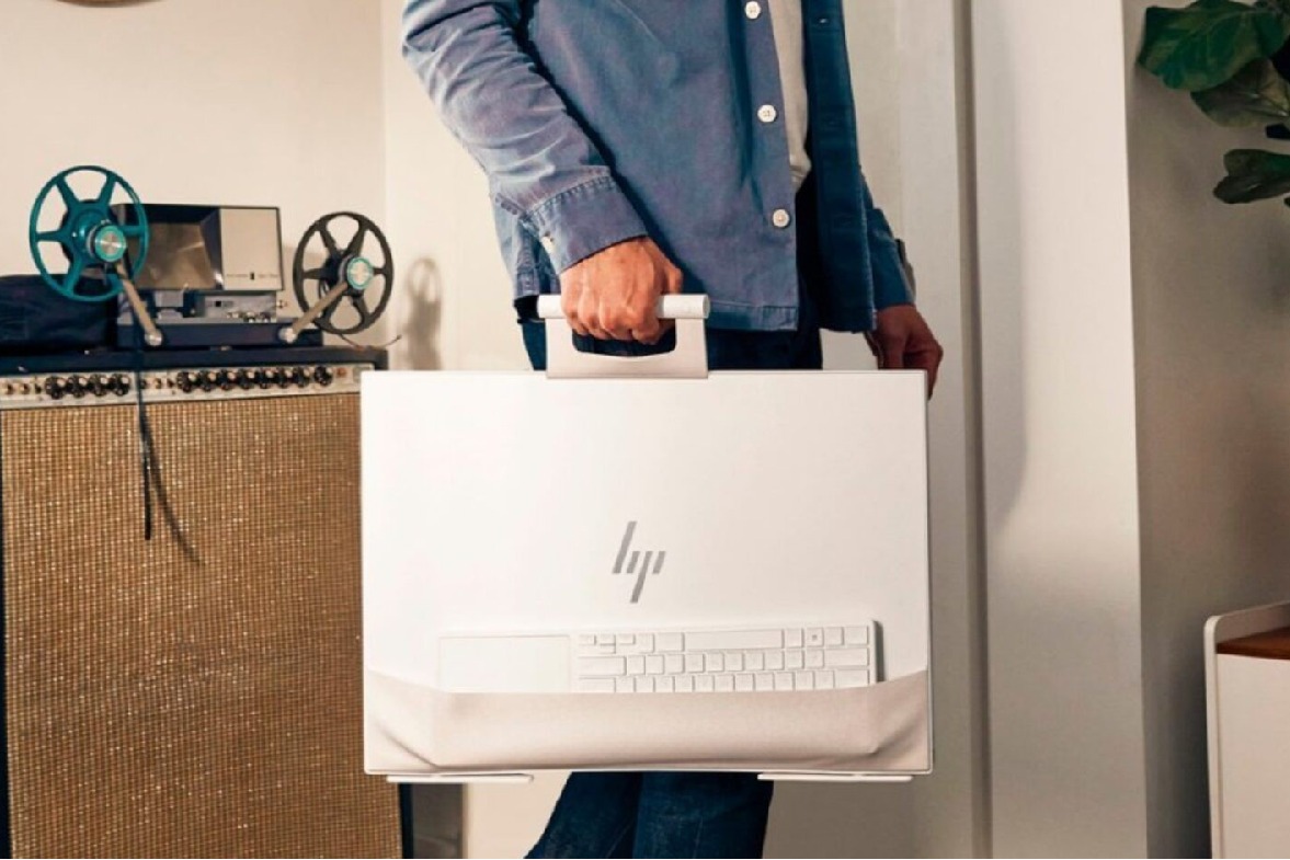 HP launches the worlds first moveable all in one wireless PC