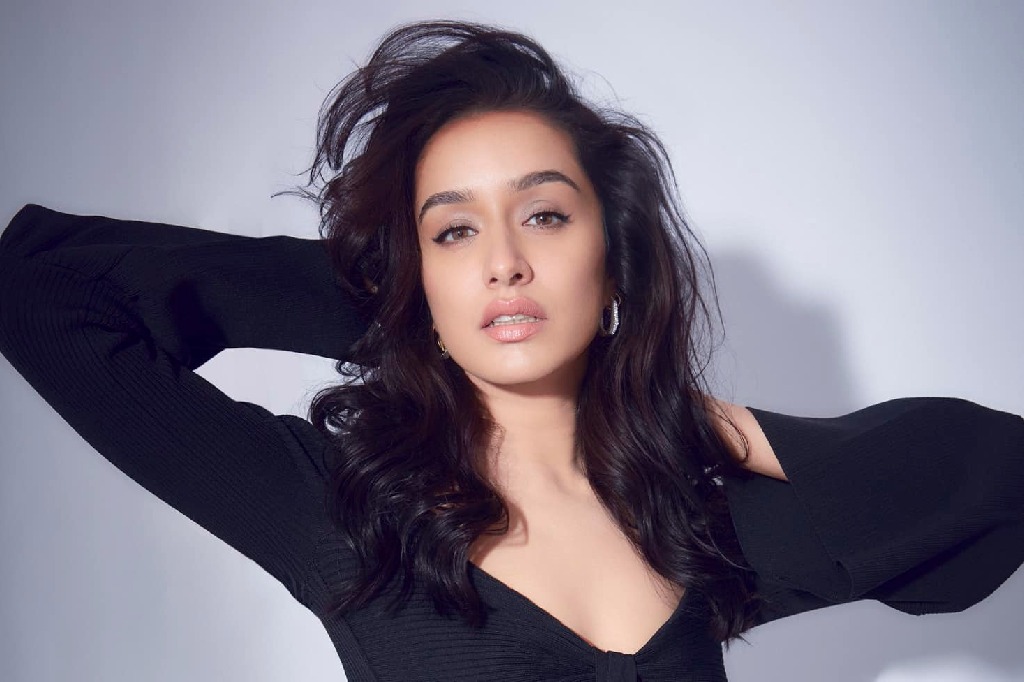 ED issues summons to Shraddha Kapoor in betting app matter 