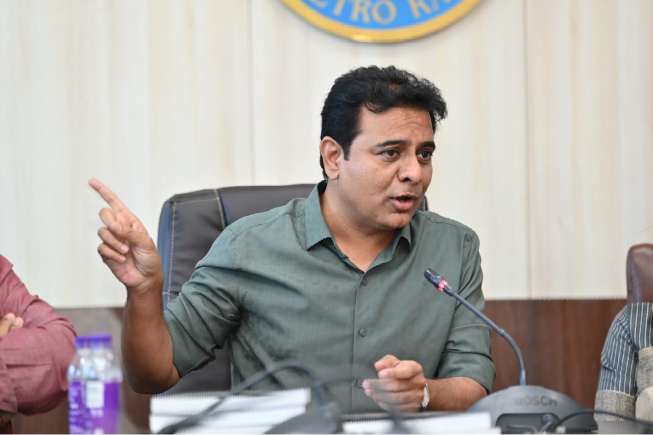 Minister KTR reveals why kcr is contestng from kamareddy
