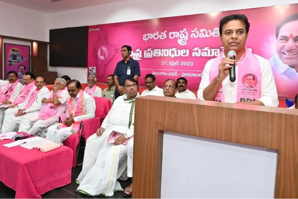 Minister KTR suggests people to ask money from opposition parties