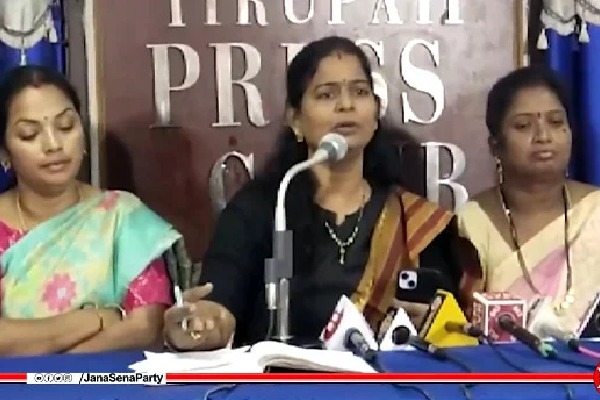 Janasena state secretary Subhashini slams actresses who came into support AP minister Roja