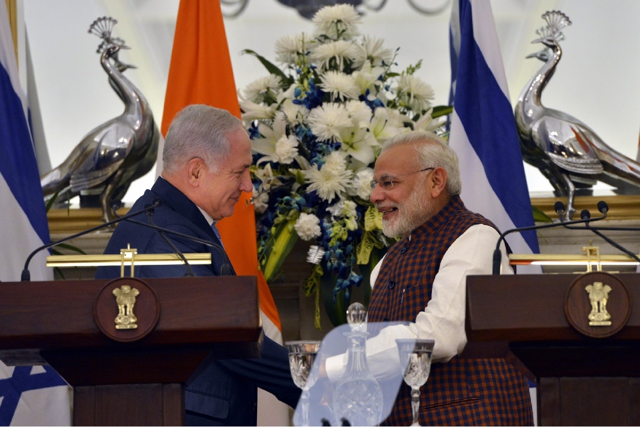 India stands firmly with Israel, says Modi after receiving phone call
 from Netanyahu