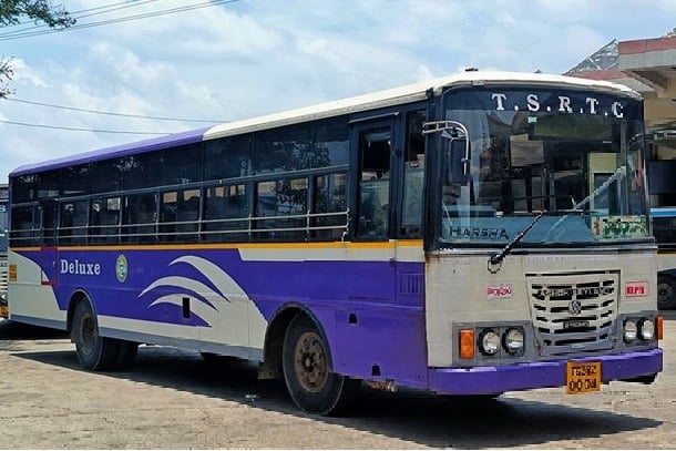 TSRTC will conduct lucky draw for passengers