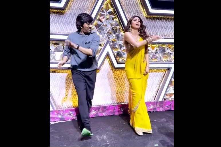 Ravi Teja dances with Shilpa Shetty
