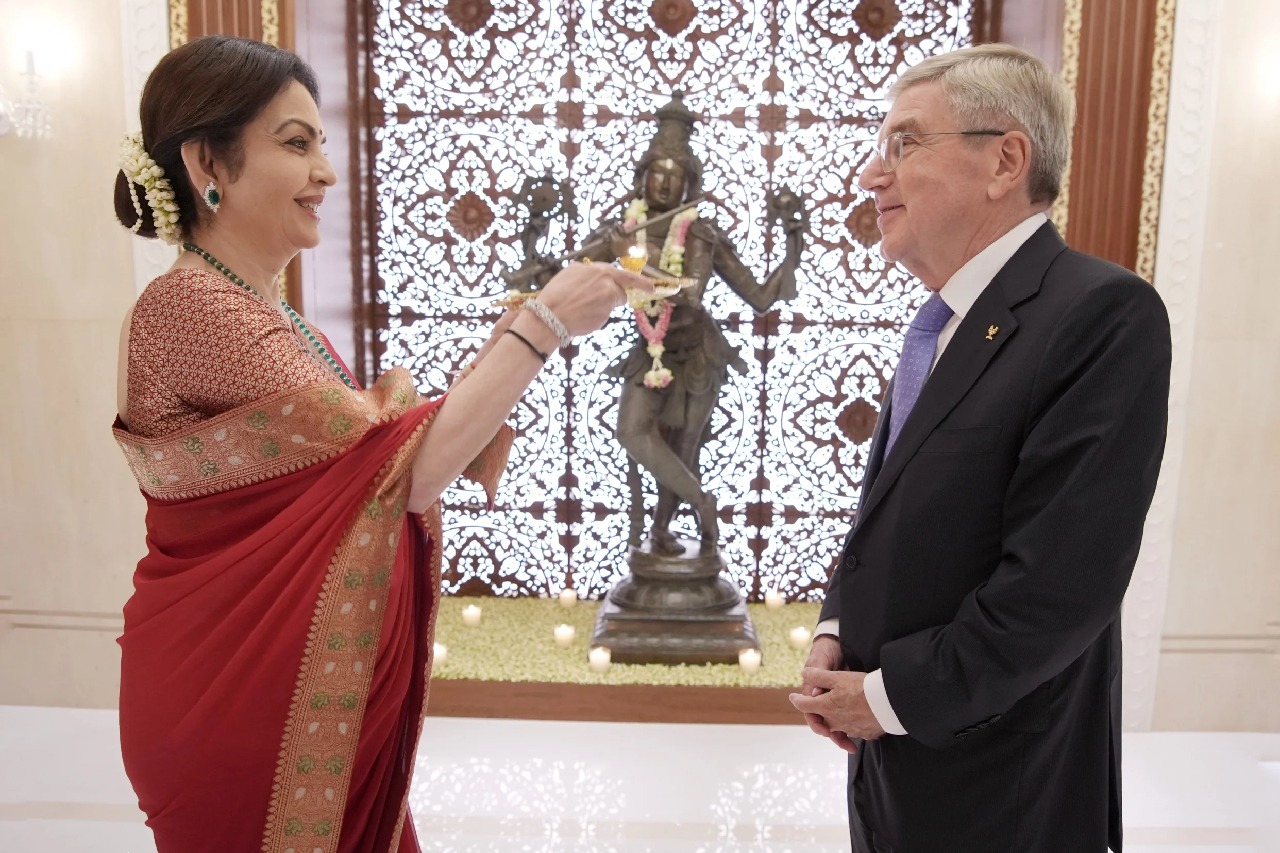 Nita Ambani welcomes IOC Chief Thomas Bach in Mumbai