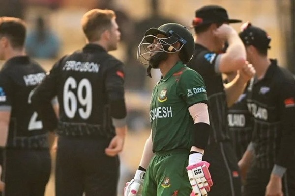 Bangladesh set New Zealand easy target