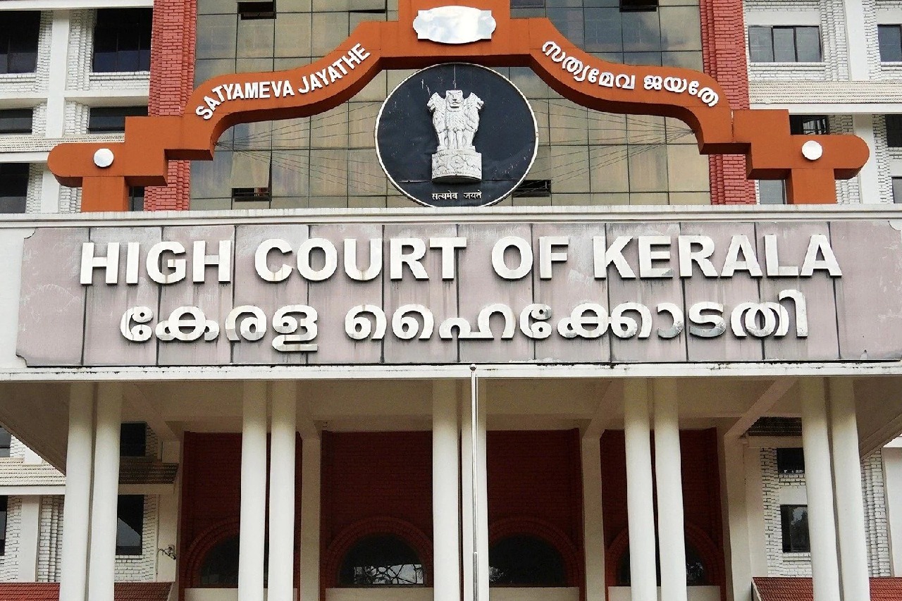 Judges are not gods, litigants need not argue with tears, folded hands: Kerala HC