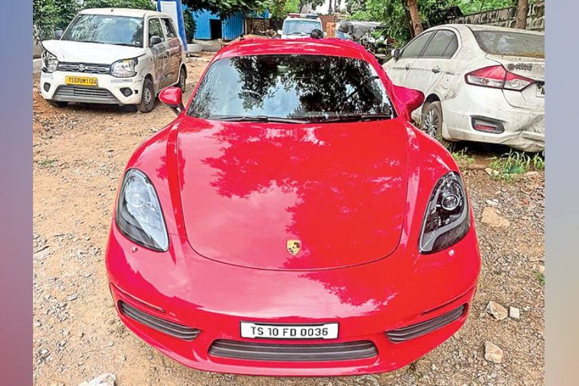 Dilraju son in laws stolen porsche car found in one hour by jubilee hills police 