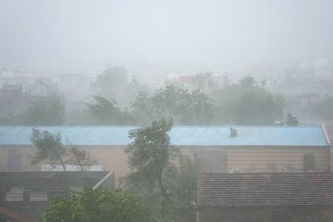  Cyclone Hamoon intensifies into severe cyclonic storm 