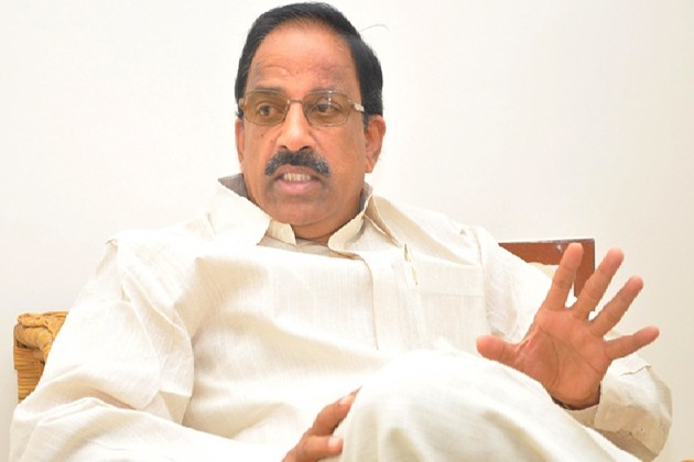 Thummala comments on Telangana and AP politics