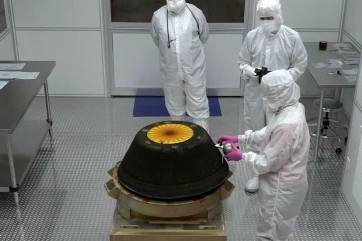 NASA struggles hard to open the lid of asteroid samples container