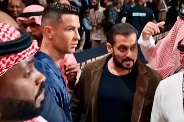 Cristiano Ronaldo seems ignored Salman Khan in a boxing event in Saudi Arabia