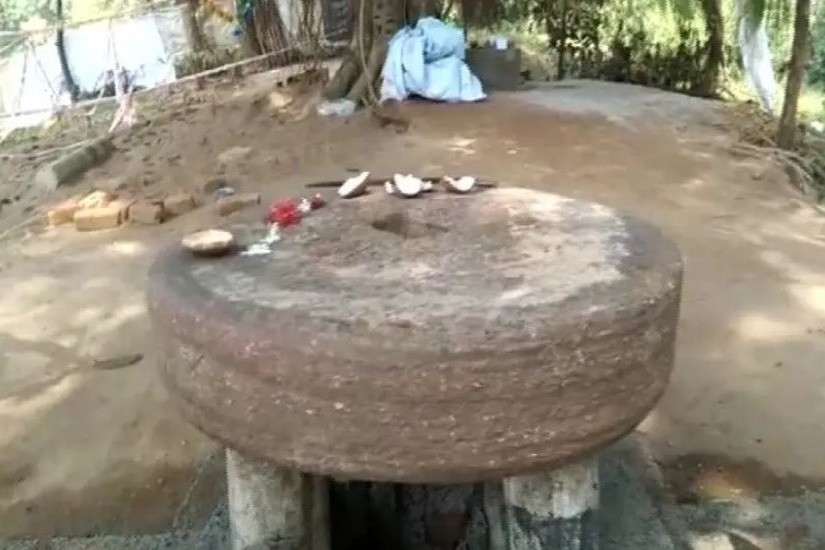 Chariot wheel from Mahabharat era found in Odisha river locals perform puja