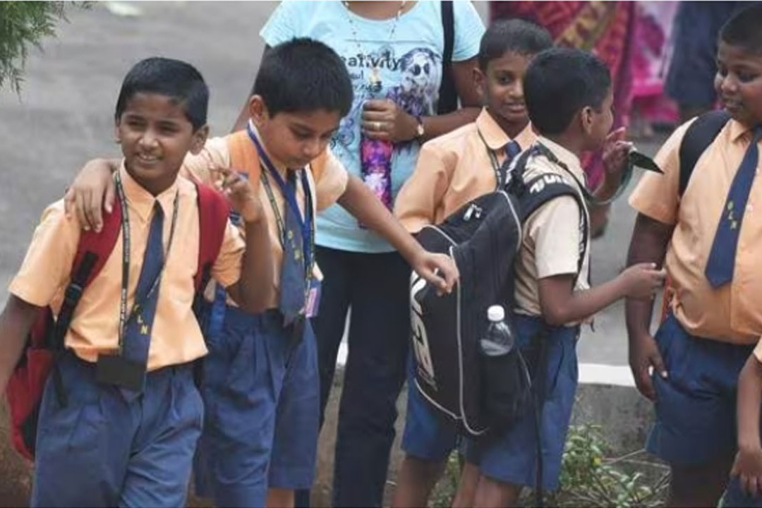 Election holidays for government schools in Telangana on 29 and 30