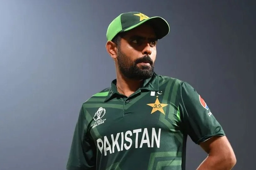 pak player Babar azam resigns from captaincy 