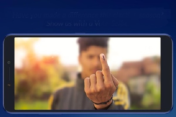 Taking Selfie while casting vote Is a crime warns EC
