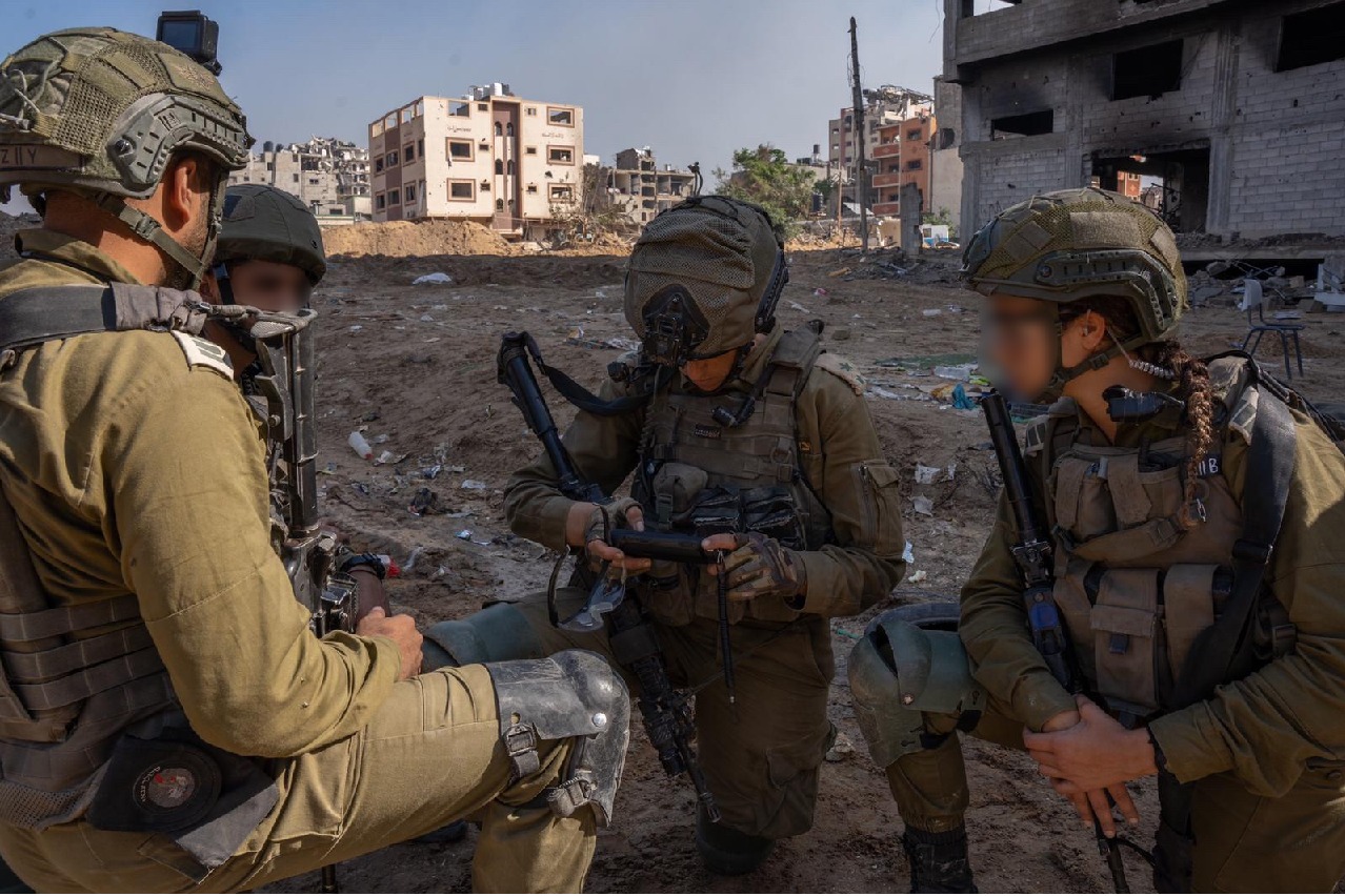 Israeli woman soldiers join combing operations in Gaza